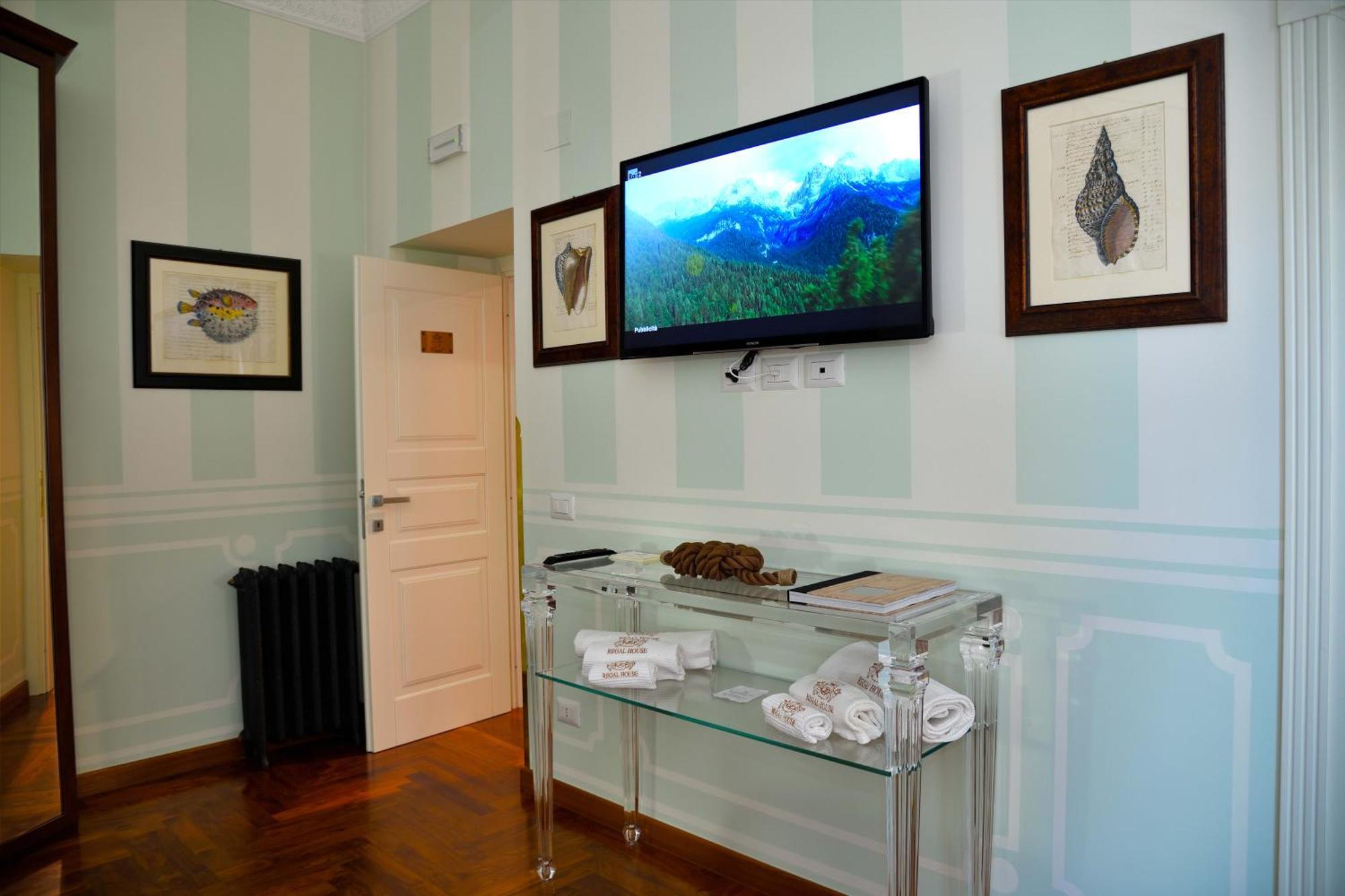 Regal House Anzio Manetti 16 호텔 외부 사진
