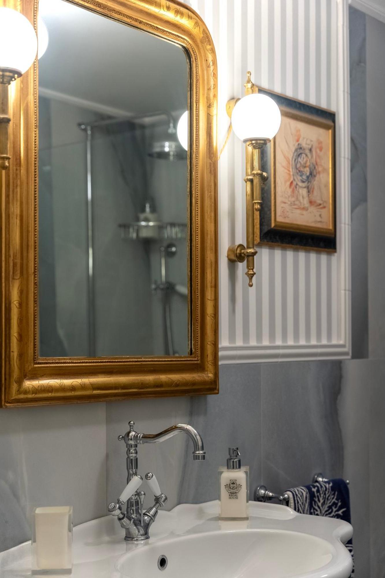 Regal House Anzio Manetti 16 호텔 외부 사진